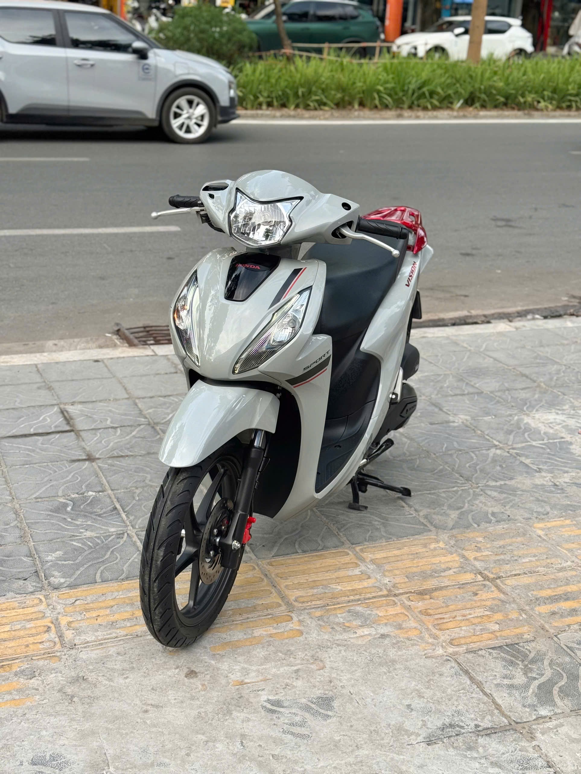 Vision thể thao 2025 xám 29Bh-16656