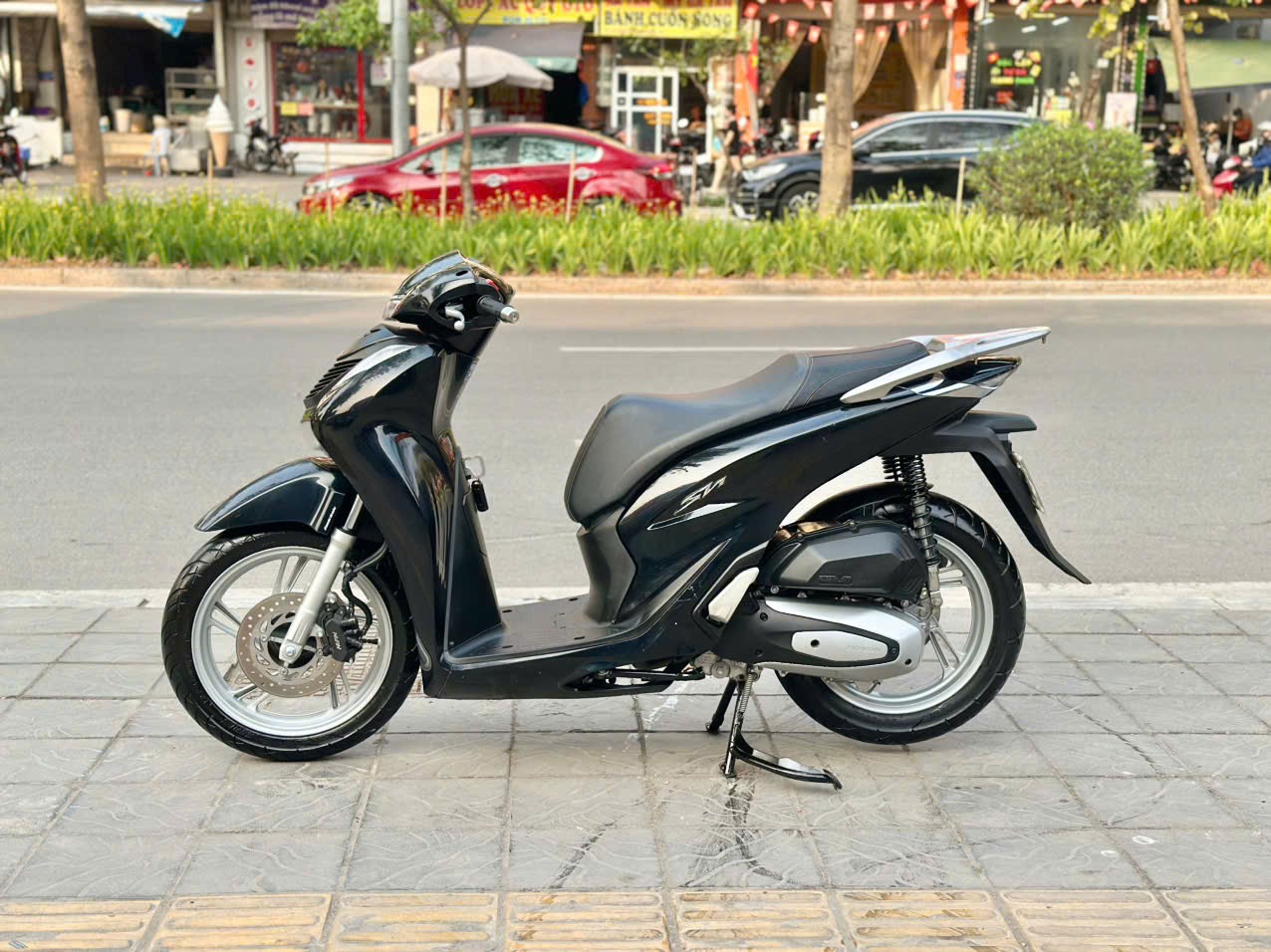 Sh125cbs 2020 đen bóng