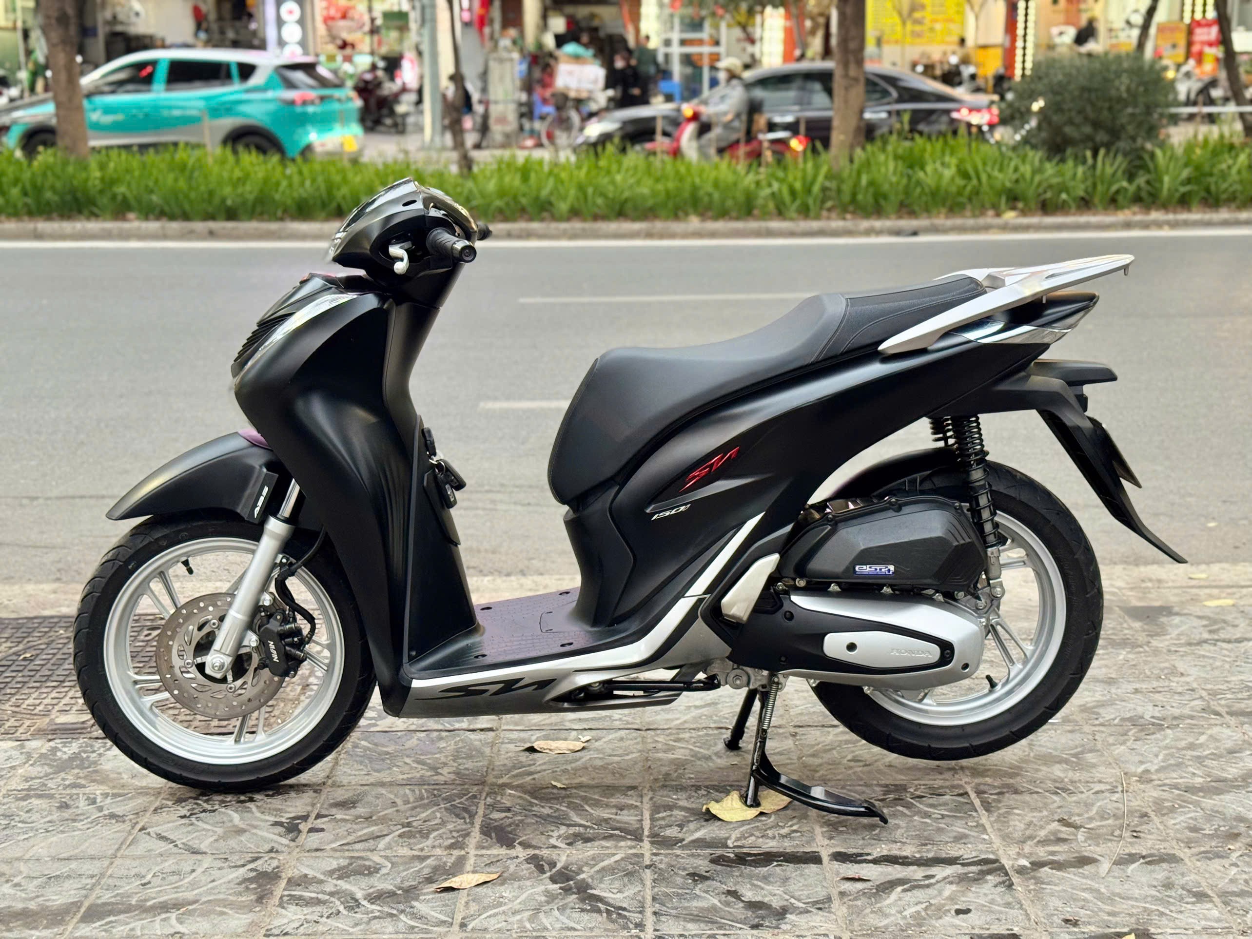 Sh150cbs 2022 đen 29Y3-68897