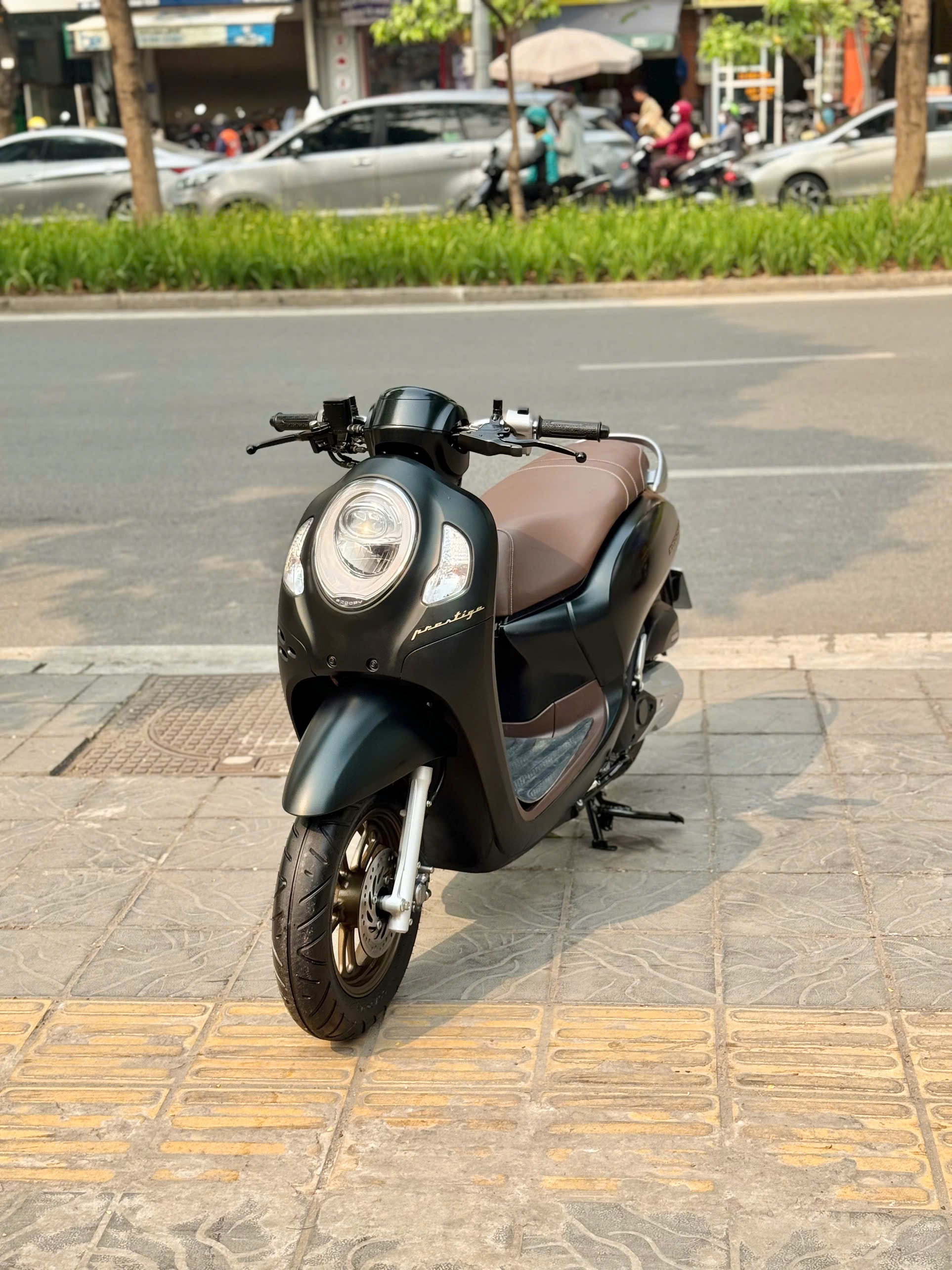 Scoopy 2024 đen