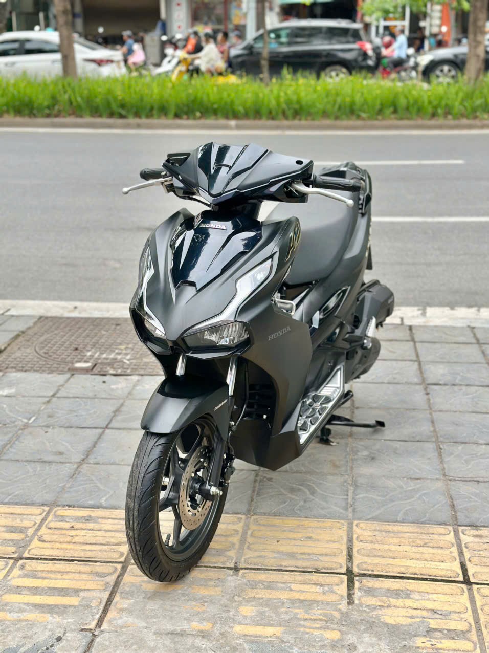 Ab125 2024 đen nhám 29AT-02764