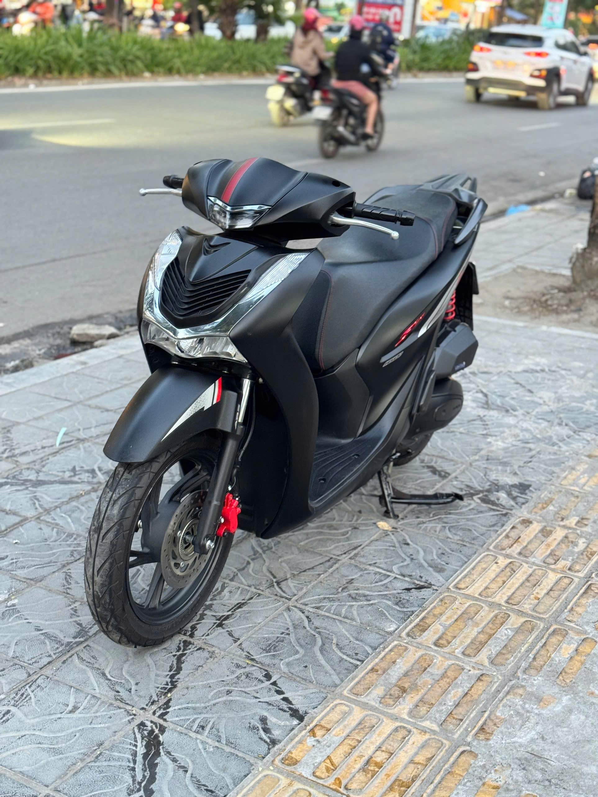 Sh160abs 2023 đen nhám 29BE-03954