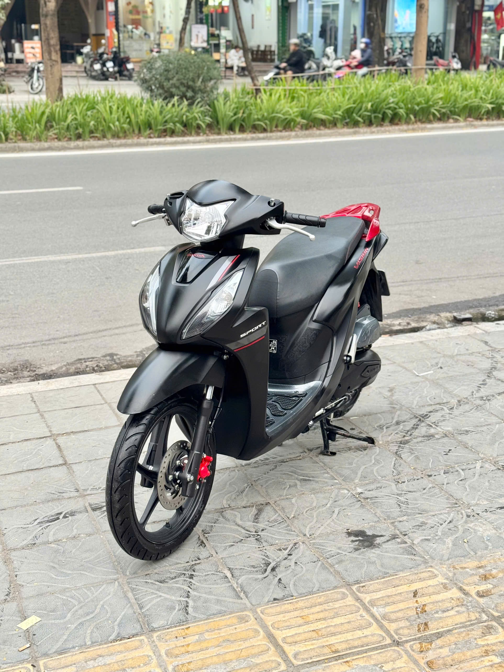Vision 2025 đen nhám 29AC-67851