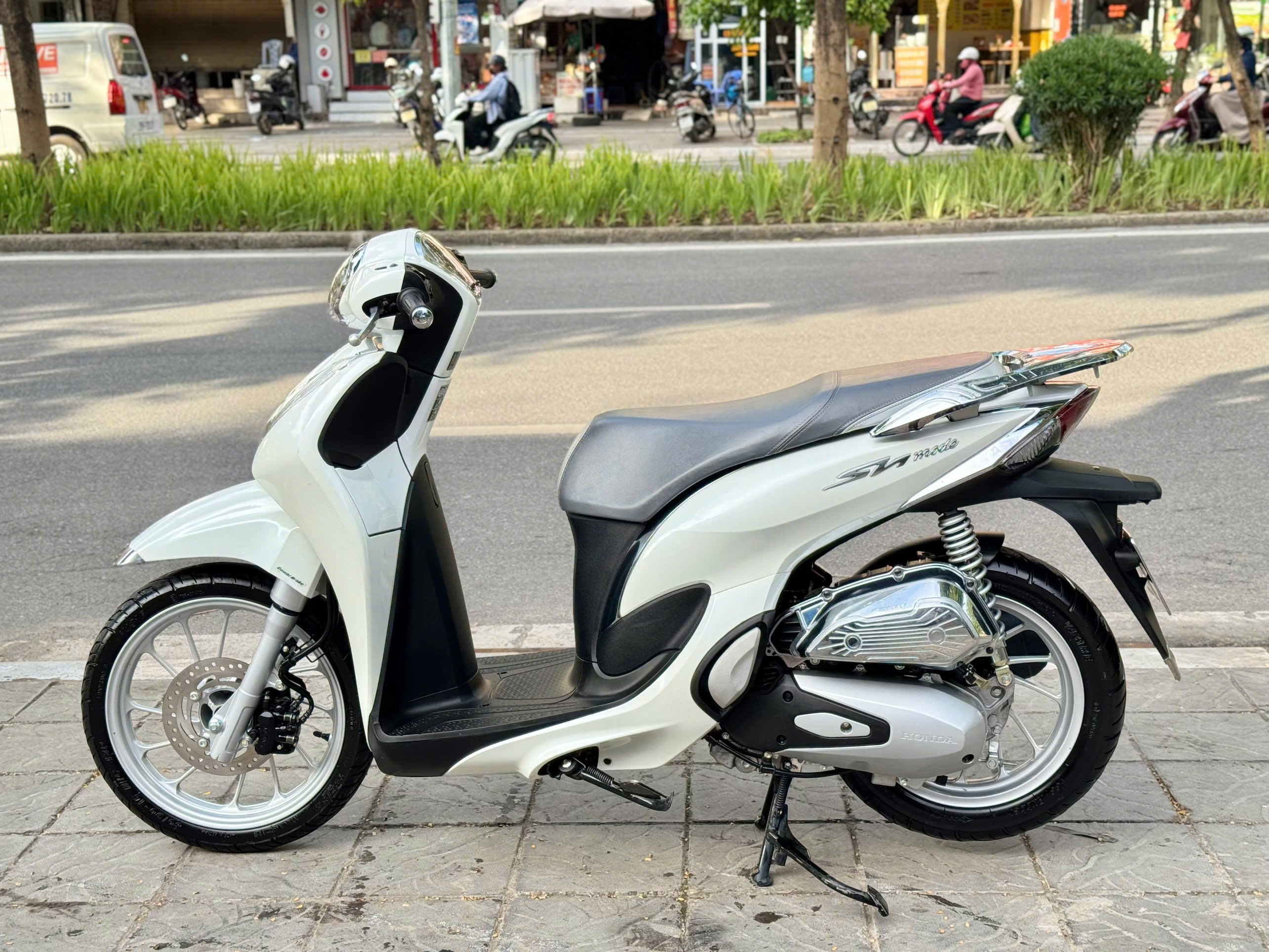 Shmode 2025 trắng 3000km